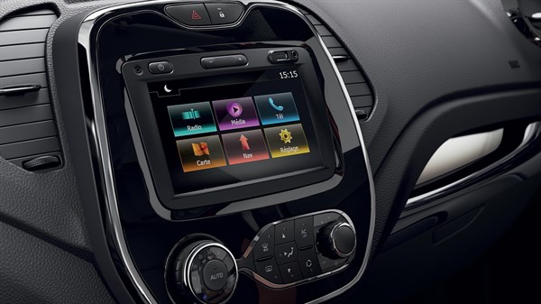 Renault Media Nav Evolution system displaying its menu