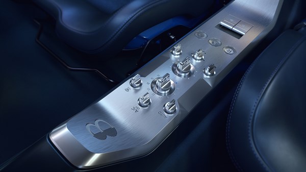 Renault 8 Gordini Concept- brushed aluminum central console