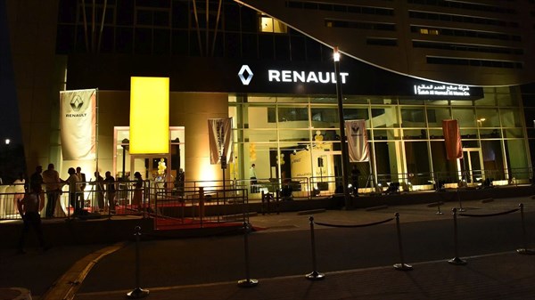 Saleh Al Hamad Al Mana Co. Opens First Exclusive Renault Store in Qatar